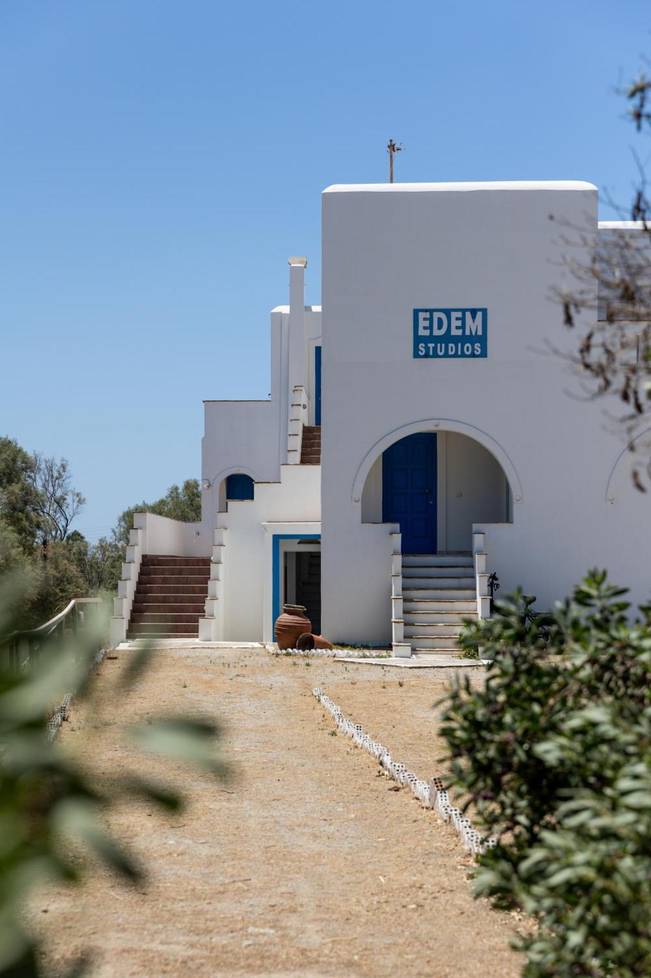 Naxos Edem Studios & Apartments Naxos City Exterior foto